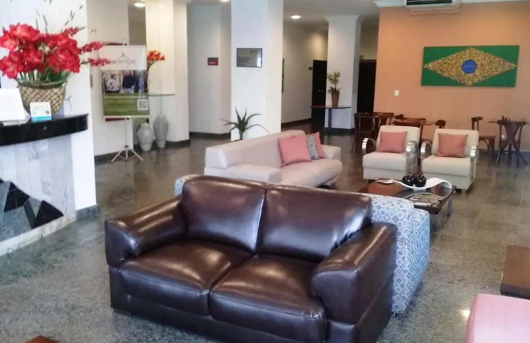 Summit Montese Tower Hotel-1