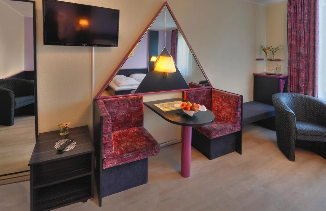 Landhotel Gross Schneer Hof-1