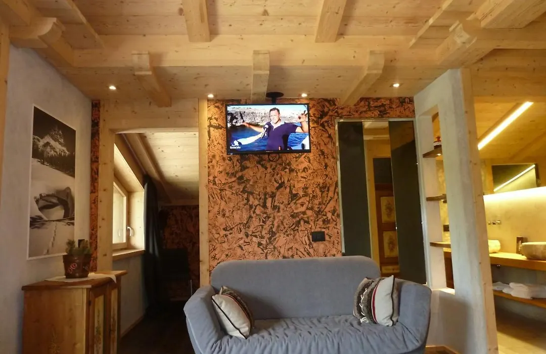 Albergo Chalet Lago Antorno-1