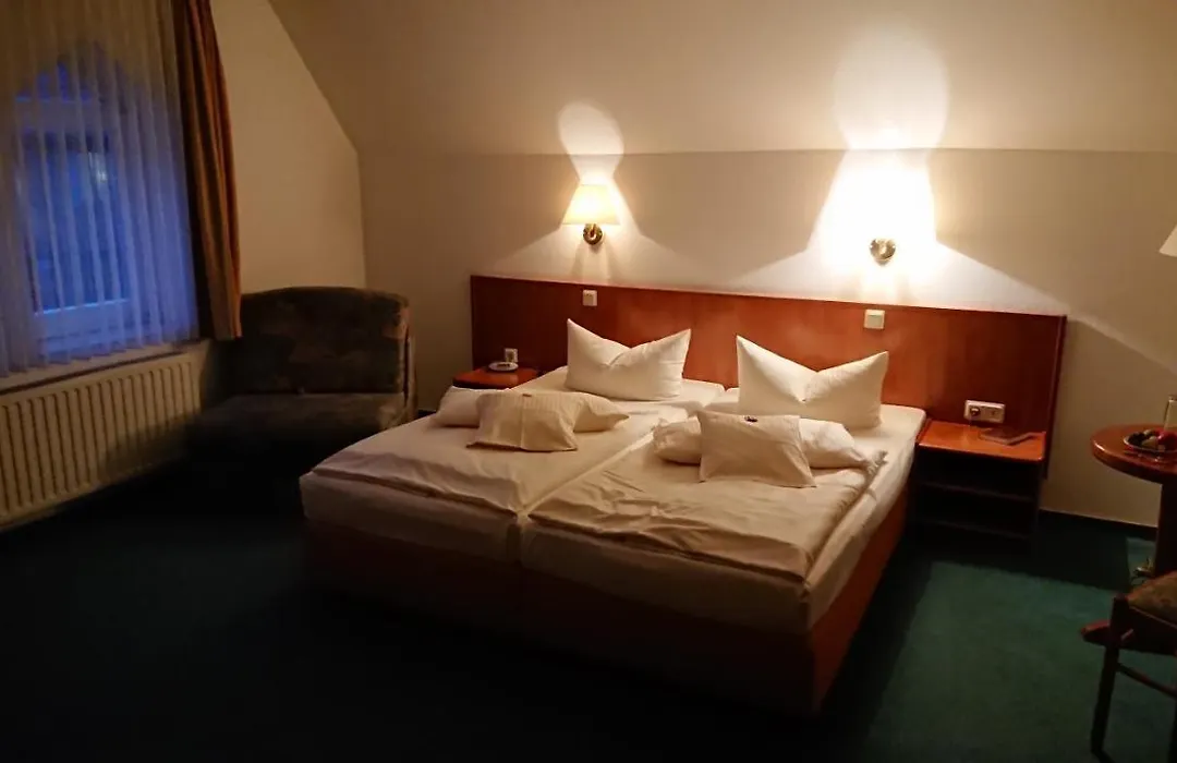 Garni-Hotel Alt Wernigeröder Hof-1