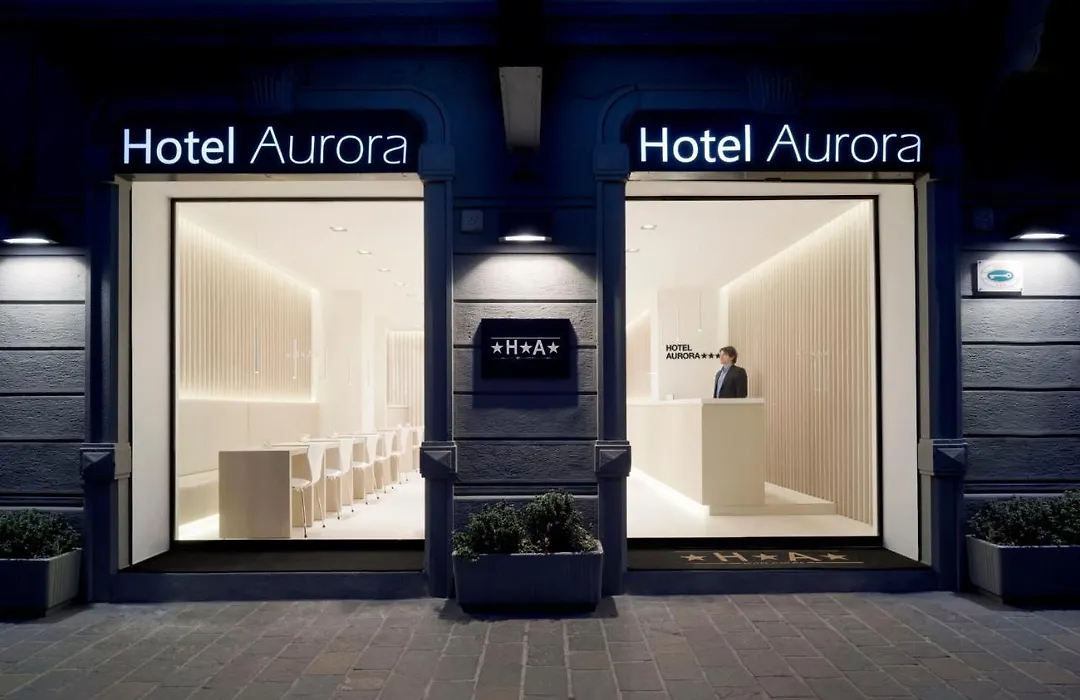 Hotel Aurora-1
