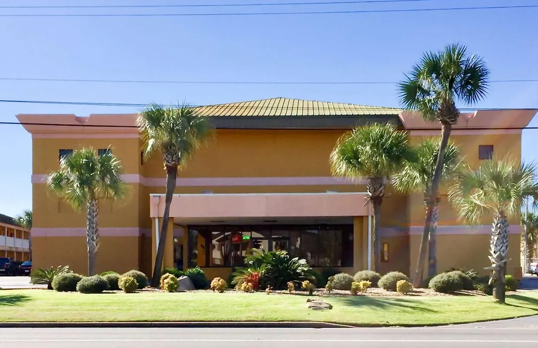 Baymont By Wyndham Pensacola At Nas Corry-1