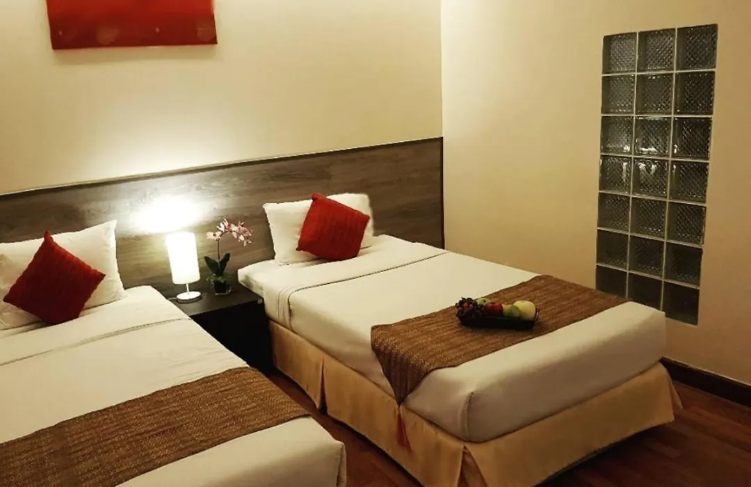 Maninarakorn Hotel-1