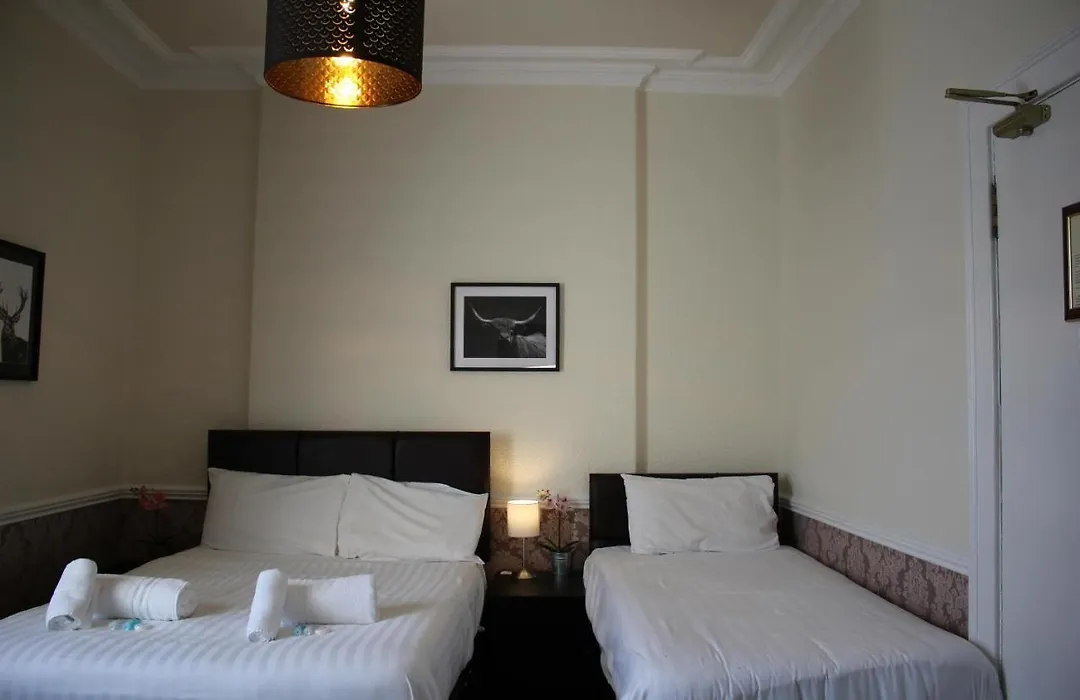 Ardmillan Hotel-1