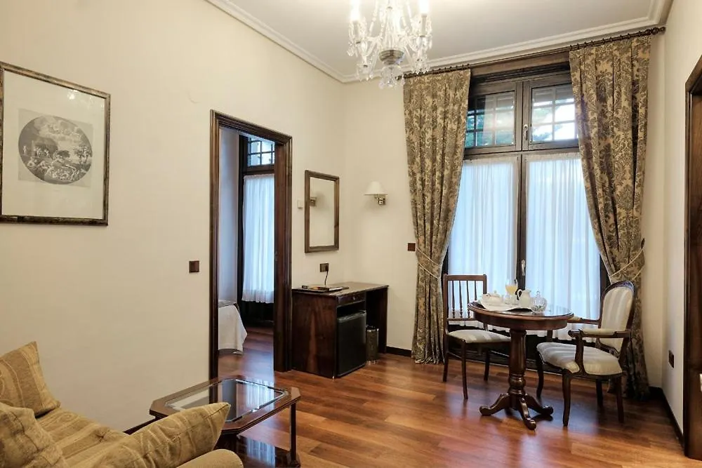Palacio Arias-1