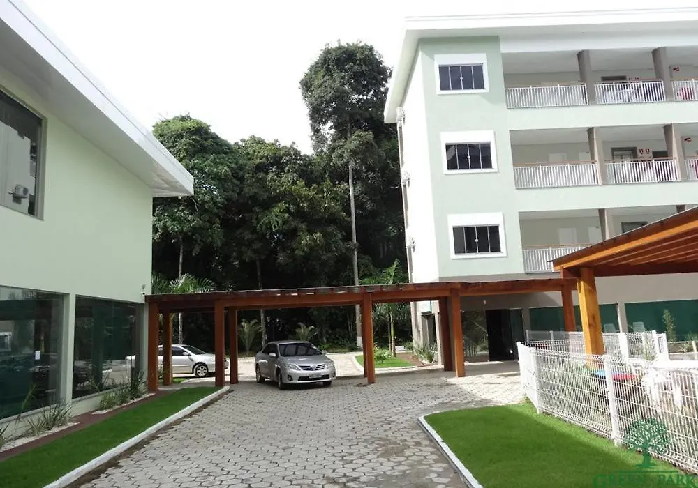 Hotel Green Park-1