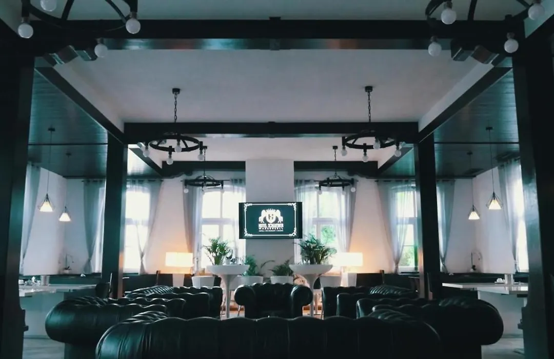 CS Hotel Schweiger-1