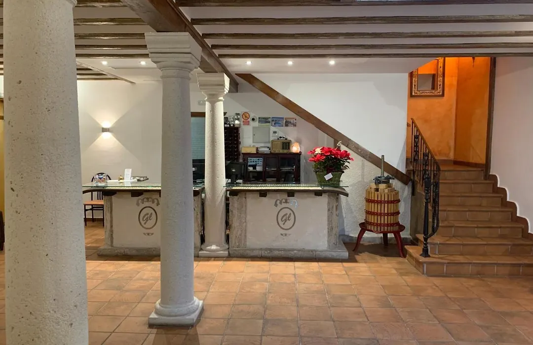 Hostal El Palomar-1