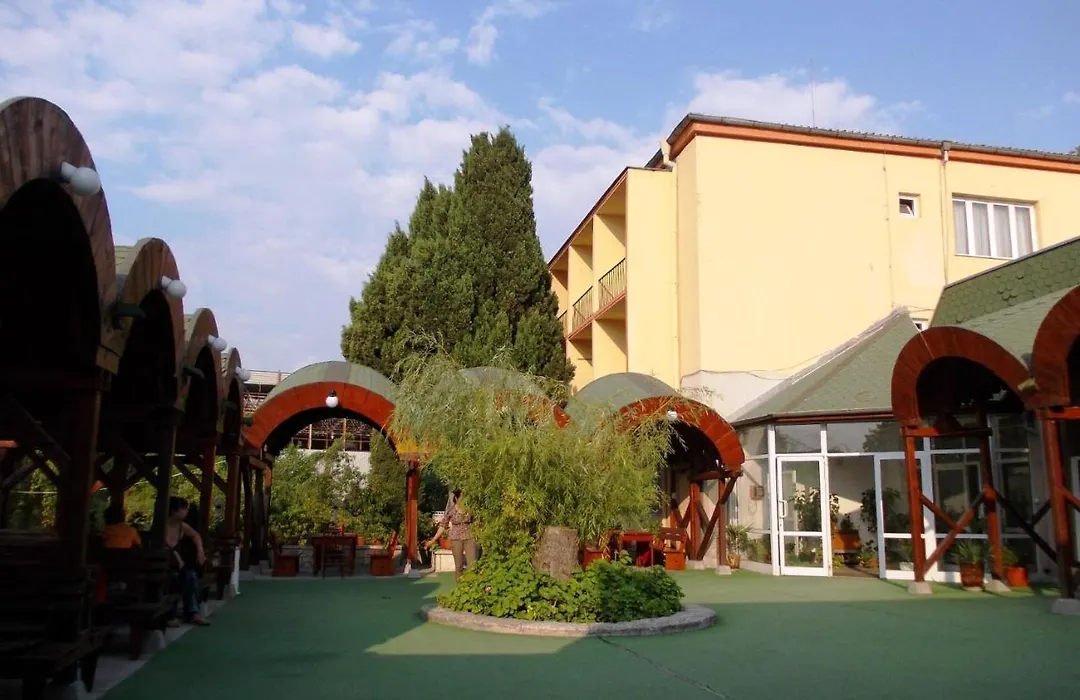 Hotel Briz 3 - Free Parking-1