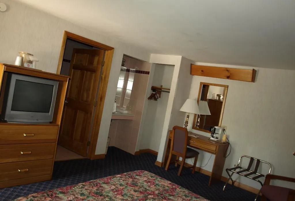 Eastgate Inn-1