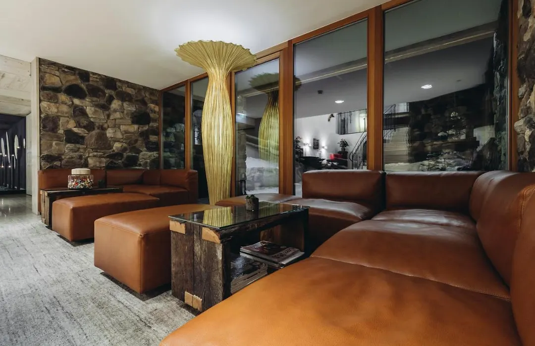 Mooser Hotel-1