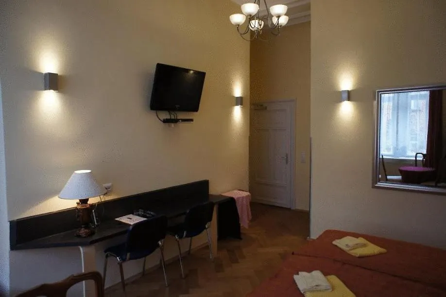 Hotel Elite Heidelberg-1