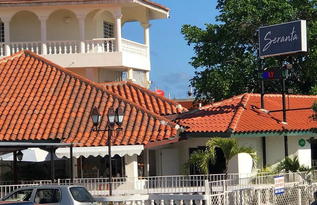 Hotel Seranta Brisas De Bavaro (Adults Only)-1