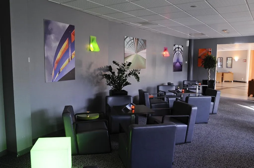 Hotel Archamps Porte Sud De Geneve-1