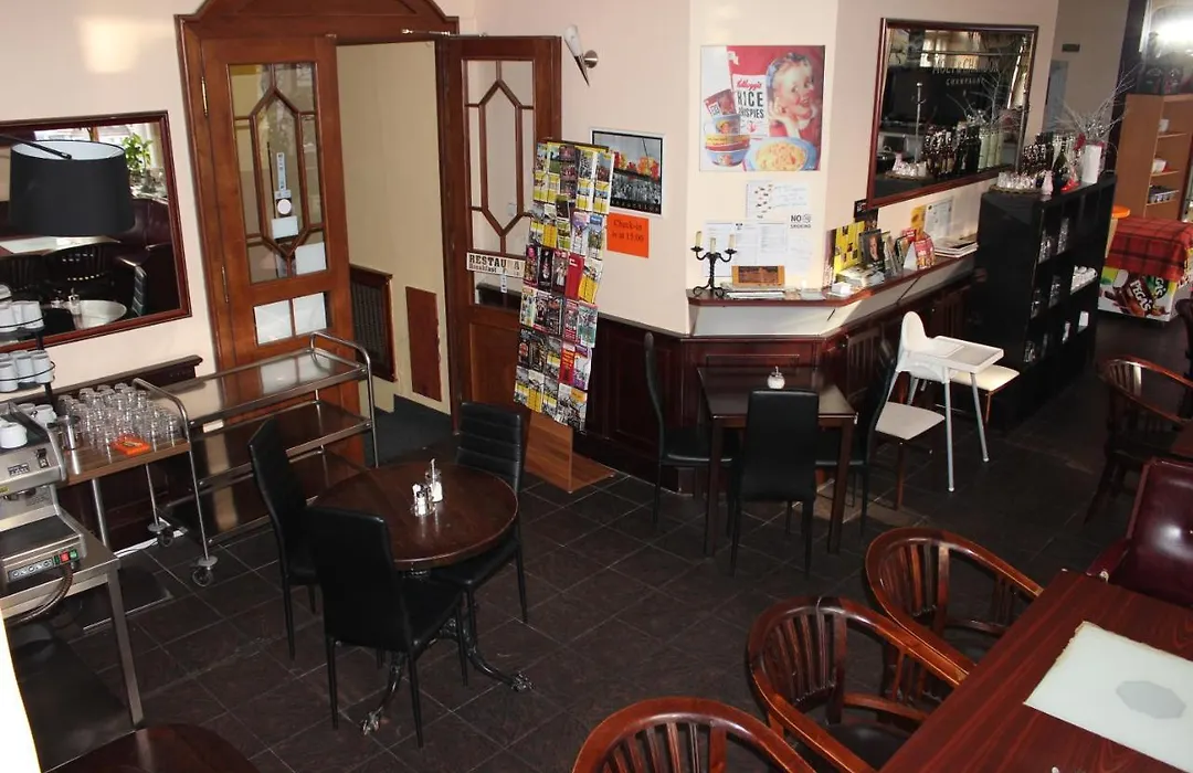 Hotel Praha Club Bed & Breakfast-1