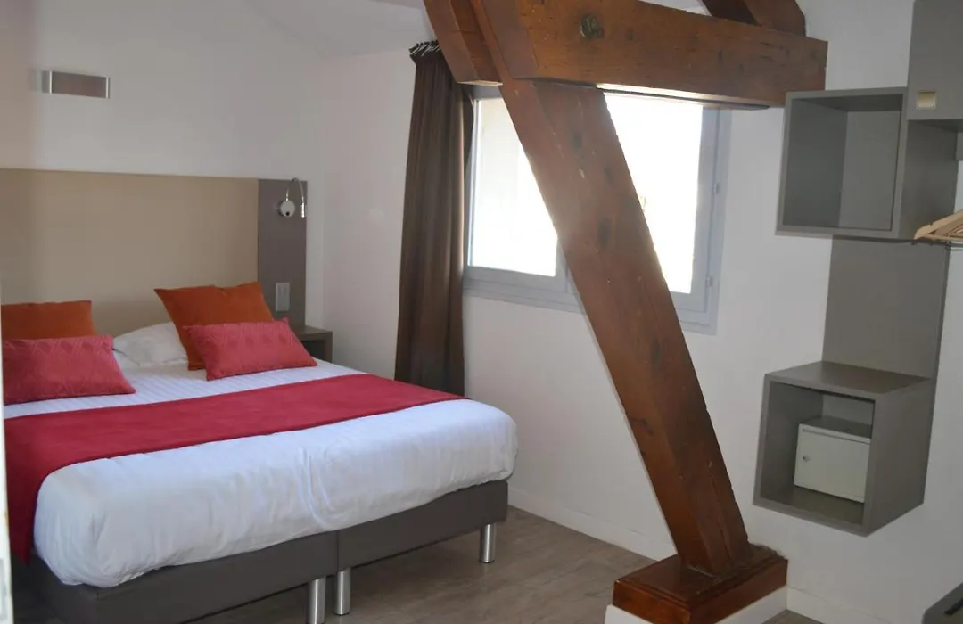 Logis Hotel du Parc-Restaurant - Le Rouget de Lisle-1