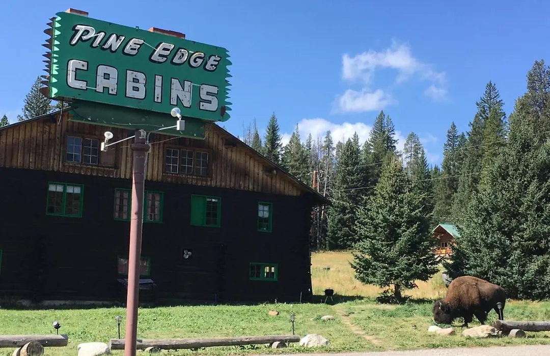 Silver Gate Lodging-1