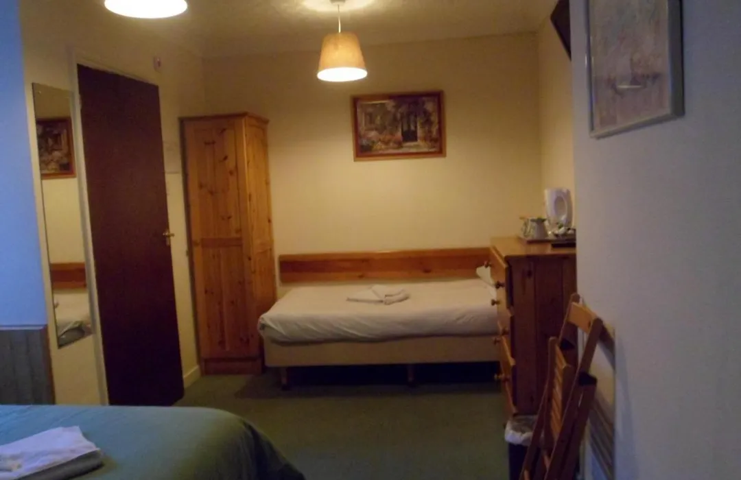 Carlton Lodge-1