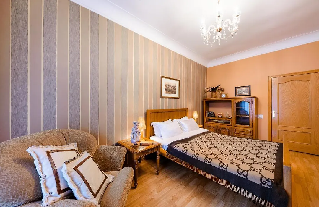 Khreschatyk Suites-1