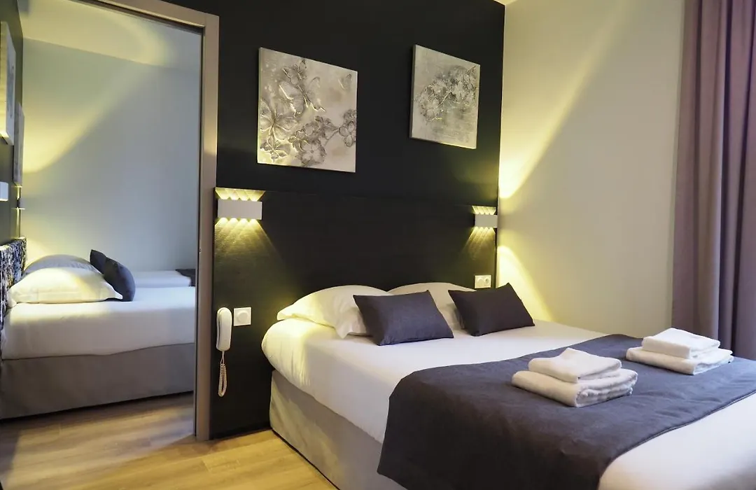 Hôtel Le Biarritz - Vichy-1