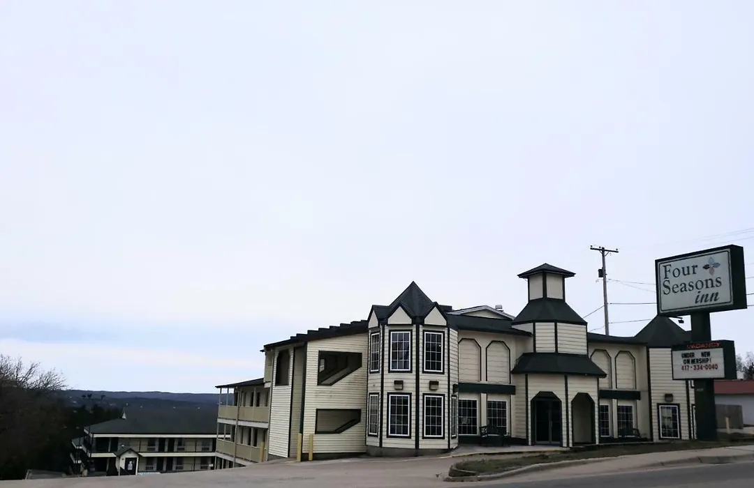 Four Seasons Inn-1