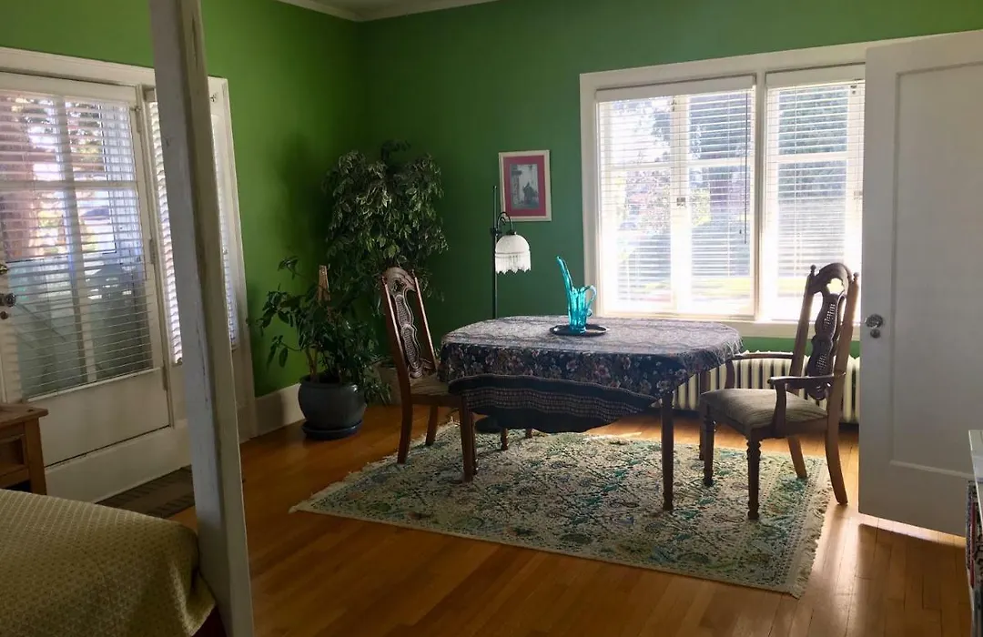 The Villa Bed & Breakfast (Adults Only)-1