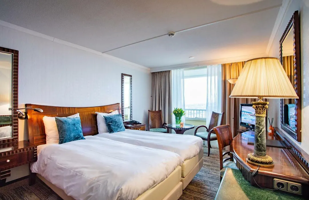 Beach Hotel Noordwijk-1