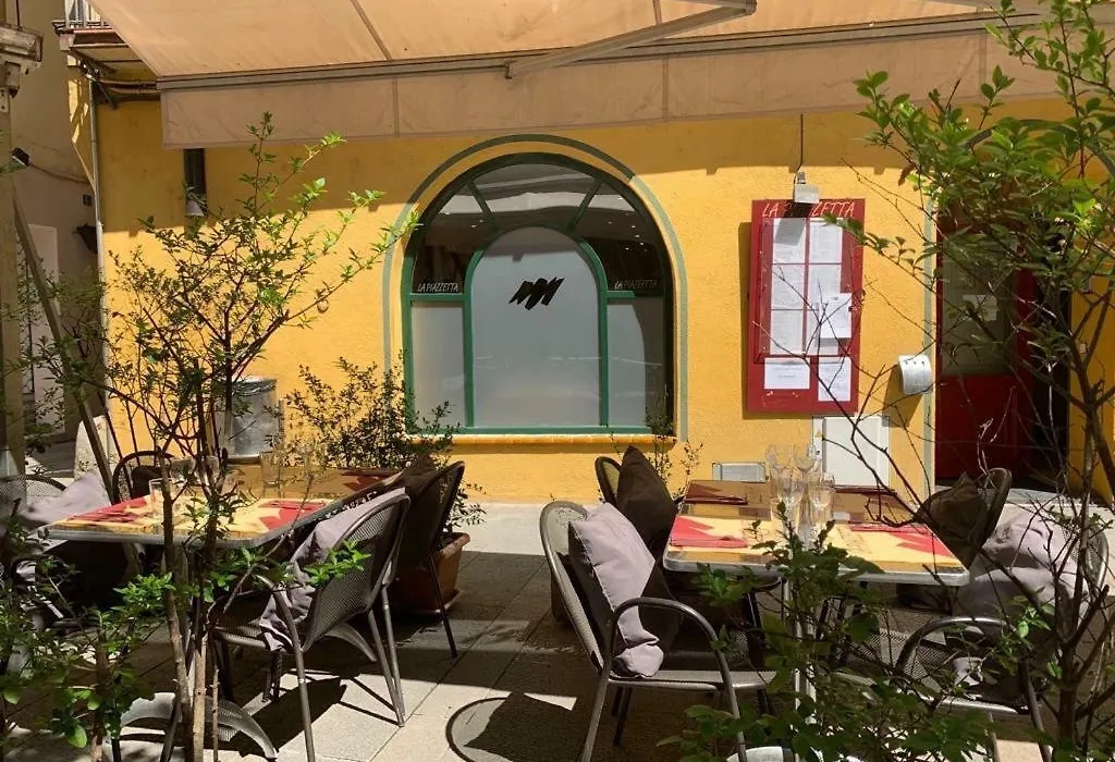 Hostal Del Ripolles-1