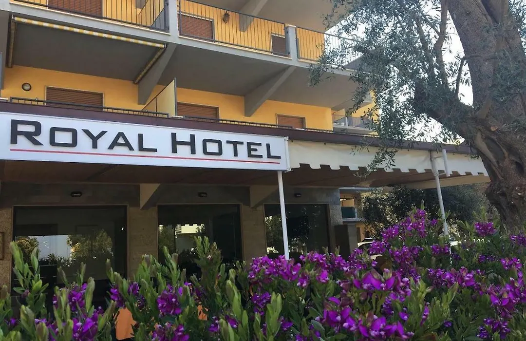 Hotel Royal-1