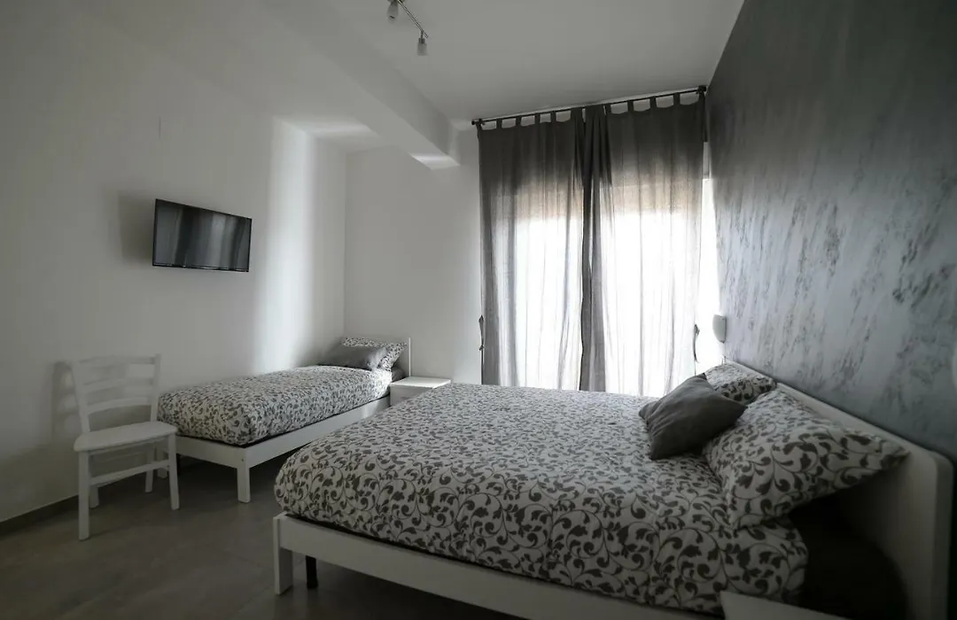 Sami B&B-1