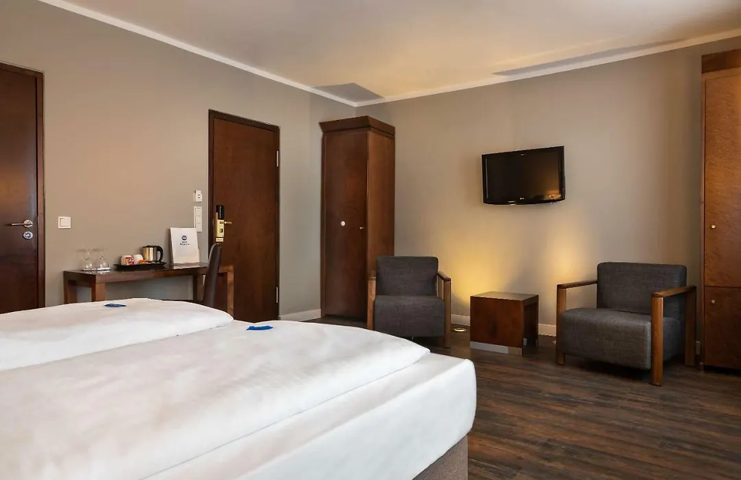 Best Western Hotel Goldenes Rad-1