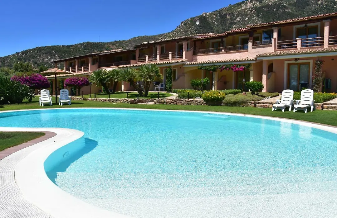 Hotel Su Giganti-1