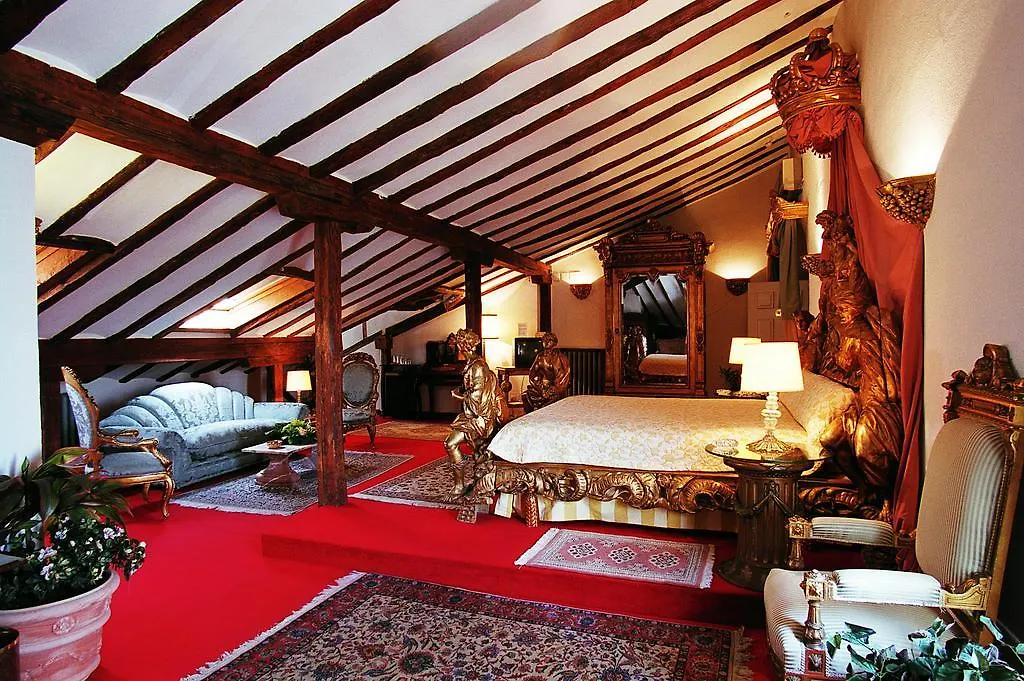 Hotel La Casa Grande-1