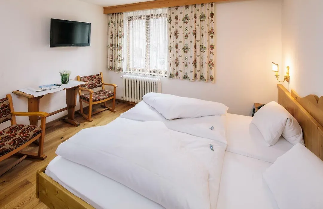 Hotel Komperdell-1