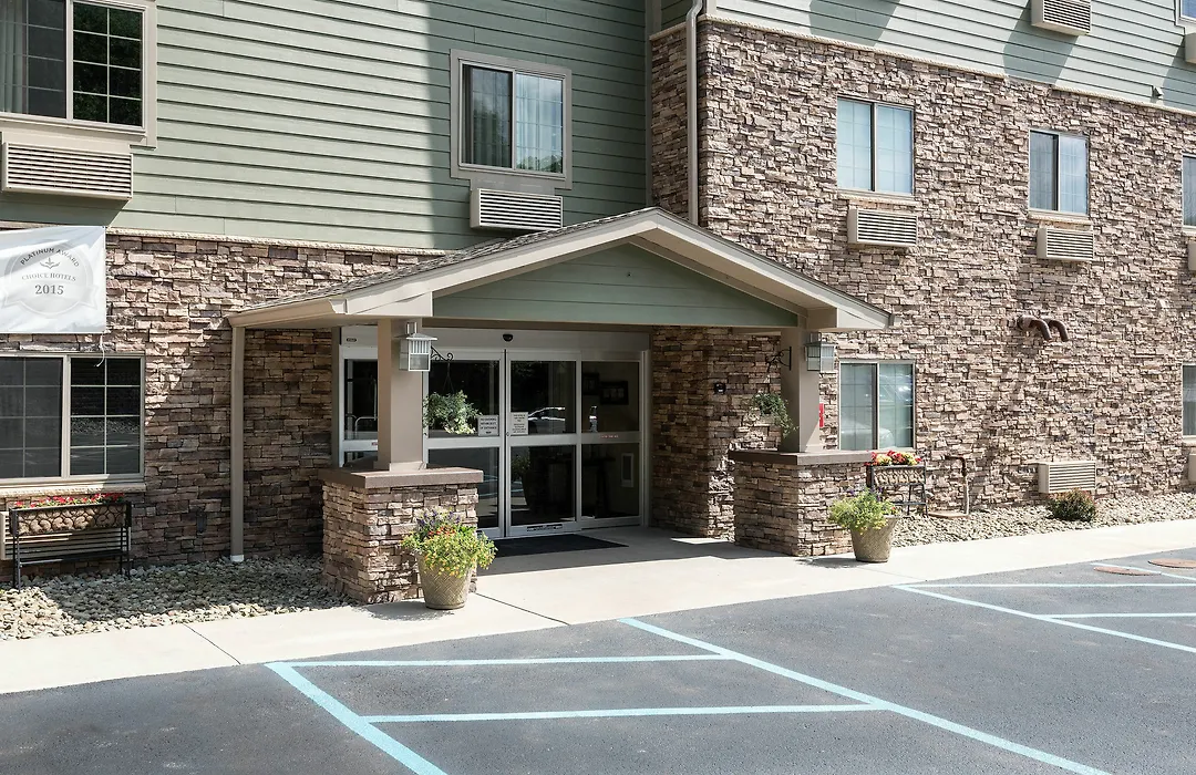 Suburban Studios Morgantown-1