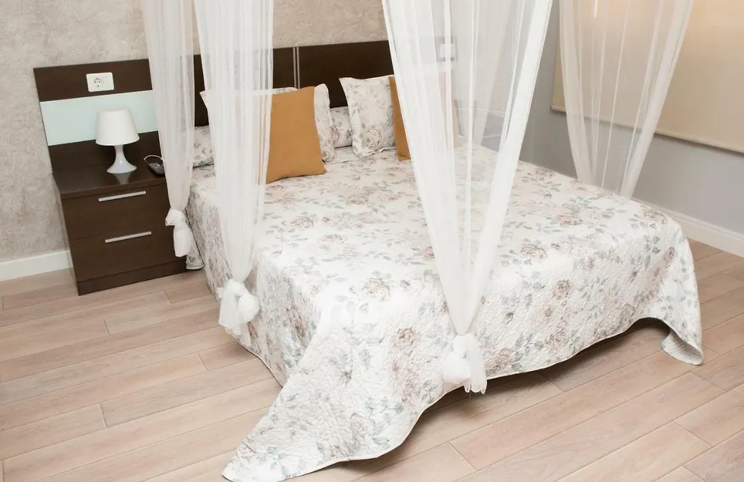 Hostal Kukia-1