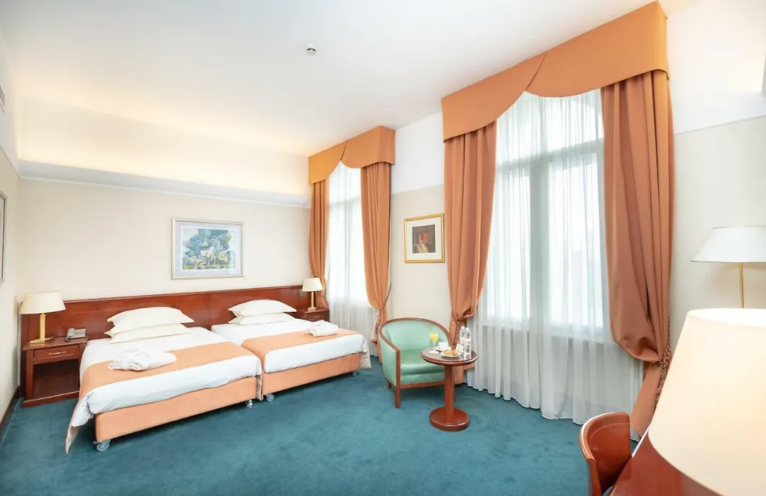 Palace Hotel Zagreb-1