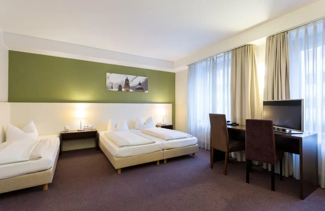 Hotel Dolomit-1