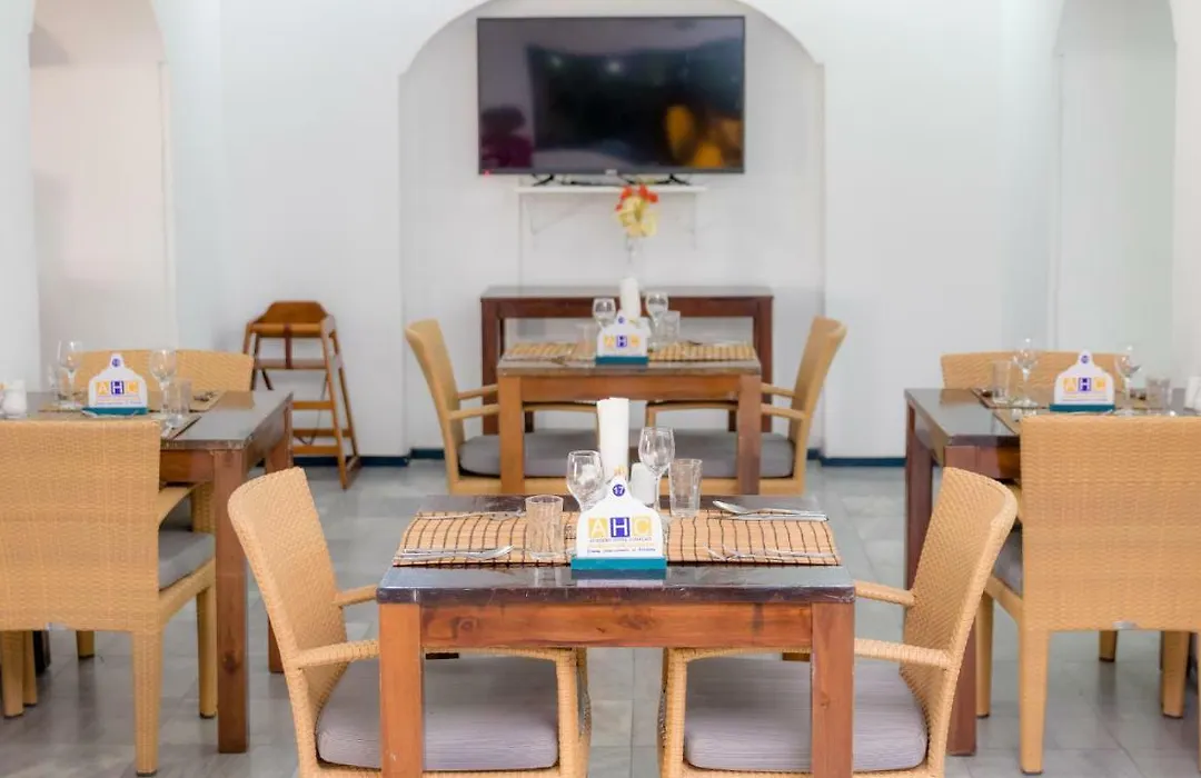Academy Hotel Curacao-1