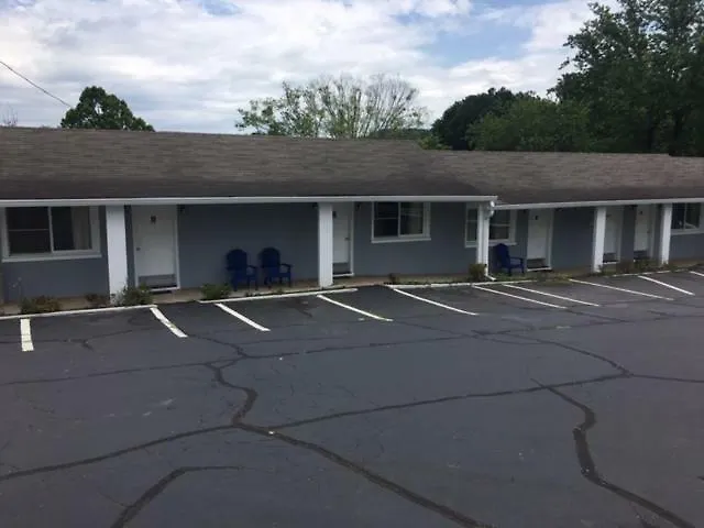 Hilltop Inn-1