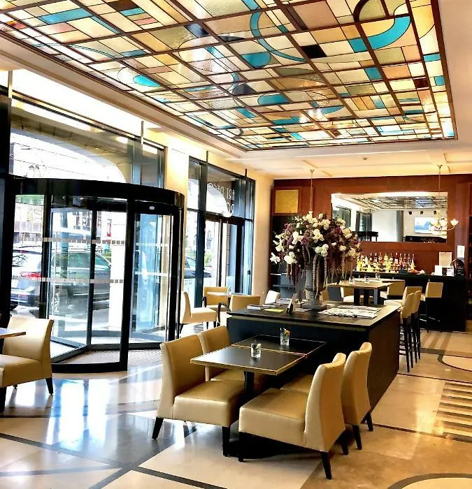 Hotel Art Deco Euralille-1