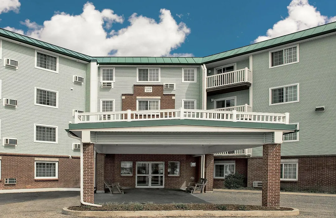 Baymont By Wyndham Essex Burlington Area-1
