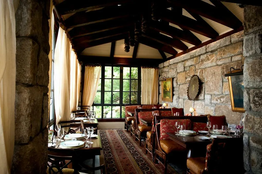 Old Edwards Inn And Spa-1