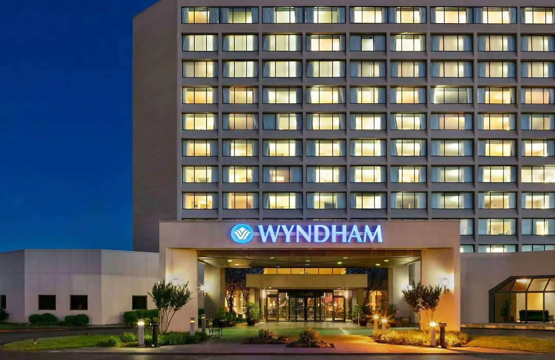 Wyndham Tulsa-1