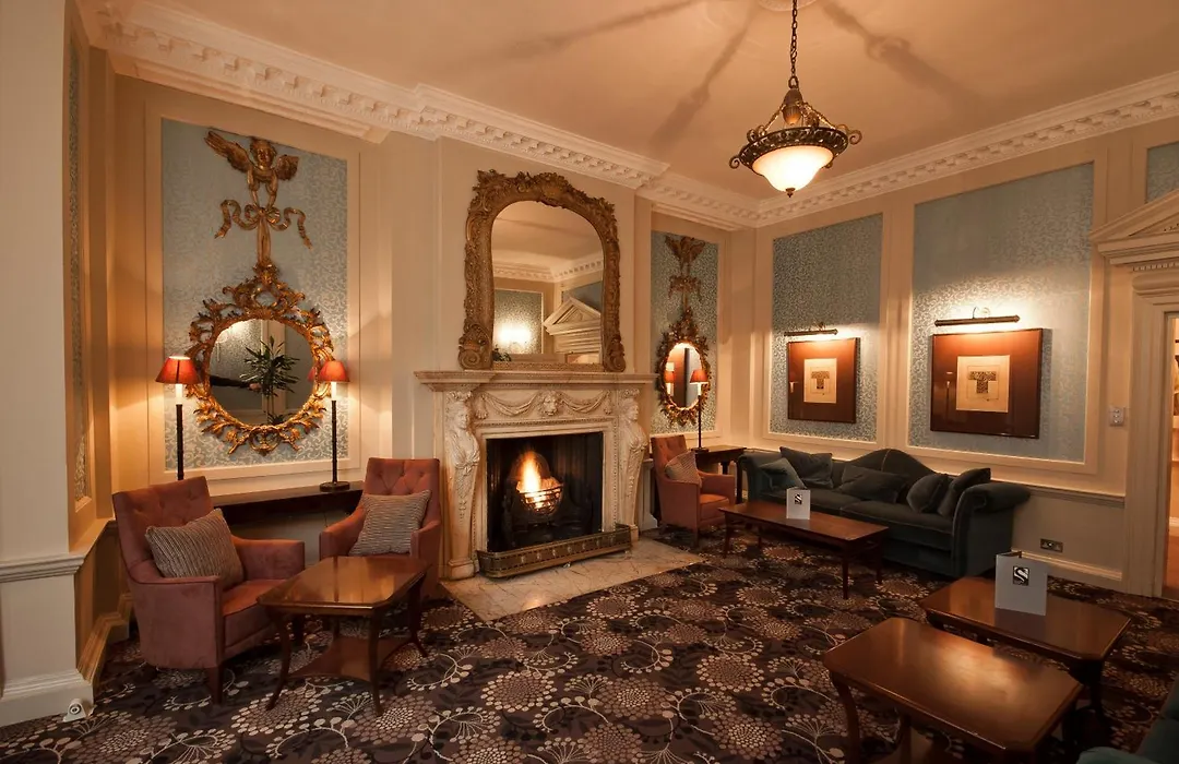 Sir Christopher Wren Hotel-1