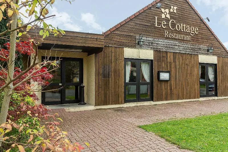 Hotel The Originals Bruay La Buissiere Le Cottage-1