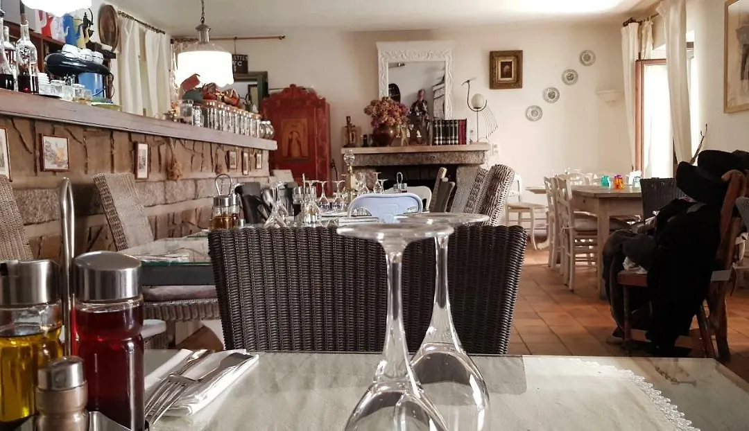 Hôtel Restaurant L'Aiglon-1