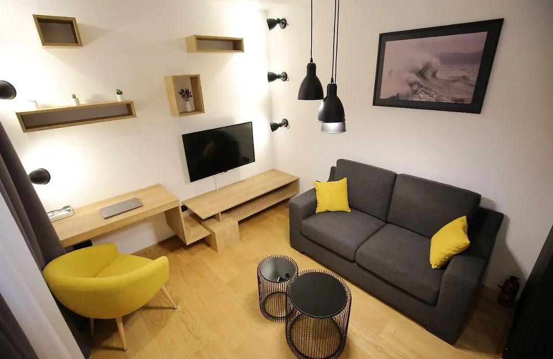 Rooms Bura I Jugo-1