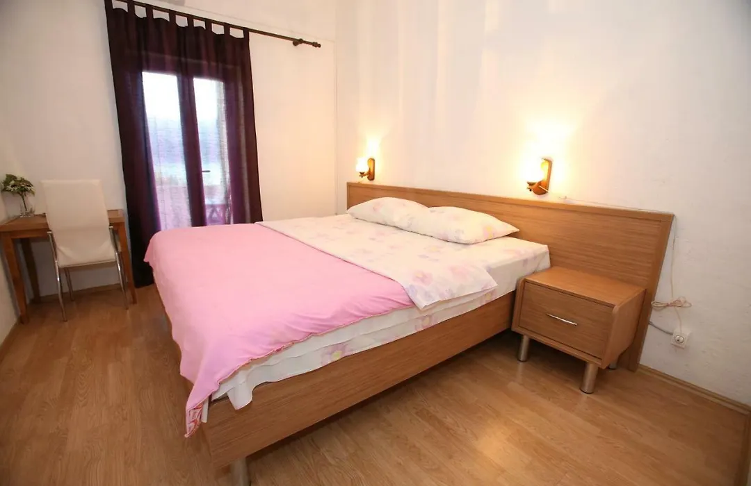 Rooms With The Sea View-1
