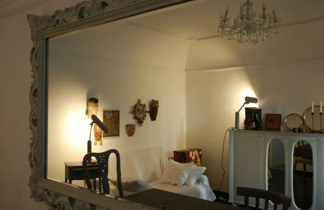 Virginias B&B-1